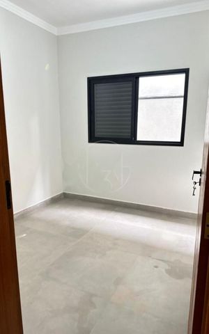Casa de condomínio à venda com 244m², 3 quartos e 4 vagas
