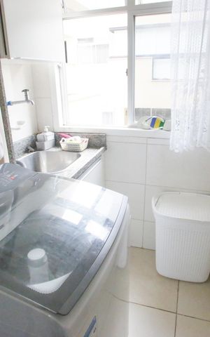 Apartamento à venda com 215m², 3 quartos e 2 vagasÁrea de Serviço