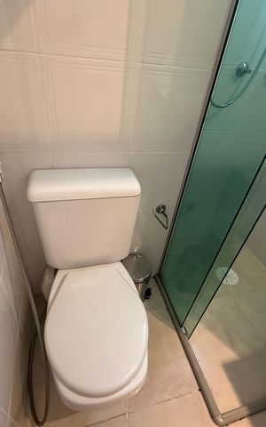 Apartamento à venda com 118m², 3 quartos e 2 vagas Apartamento à venda com 118m², 3 quartos e 2 vagasBanheiro da Suíte 2