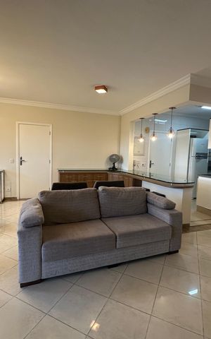 Apartamento à venda com 118m², 3 quartos e 2 vagas Apartamento à venda com 118m², 3 quartos e 2 vagasSala
