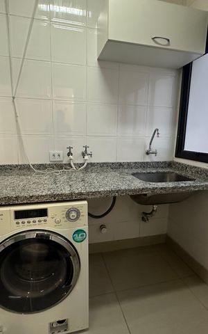 Apartamento à venda com 118m², 3 quartos e 2 vagas Apartamento à venda com 118m², 3 quartos e 2 vagasÁrea de Serviço