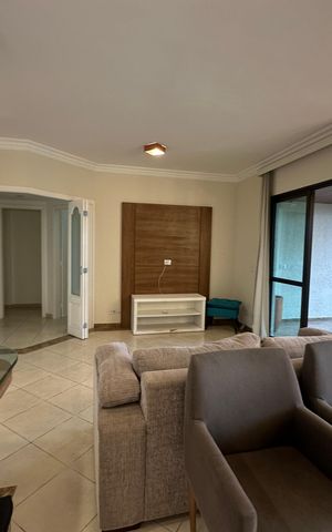 Apartamento à venda com 118m², 3 quartos e 2 vagas Apartamento à venda com 118m², 3 quartos e 2 vagasSala