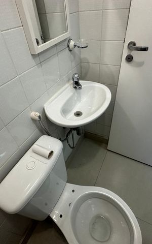 Apartamento à venda com 118m², 3 quartos e 2 vagas Apartamento à venda com 118m², 3 quartos e 2 vagasBanheiro de serviço