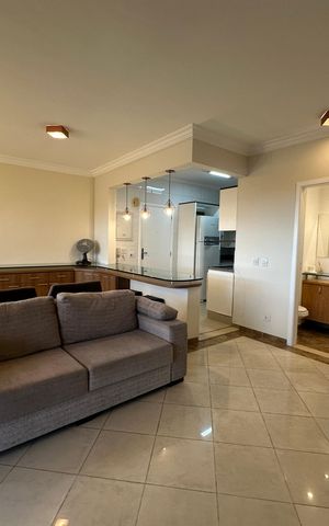 Apartamento à venda com 118m², 3 quartos e 2 vagas Apartamento à venda com 118m², 3 quartos e 2 vagasSala