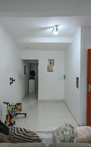 Casa à venda com 130m², 3 quartos e 2 vagasSala da Casa 2