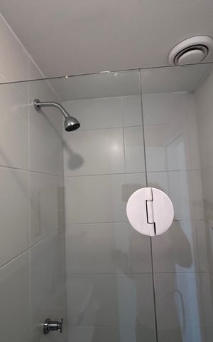 Apartamento para alugar com 55m², 2 quartos e 1 vaga Apartamento para alugar com 55m², 2 quartos e 1 vagaBanheiro do Quarto 1