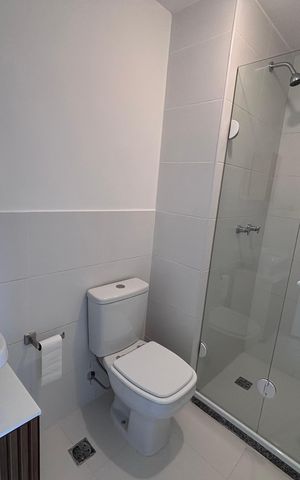 Apartamento para alugar com 55m², 2 quartos e 1 vaga Apartamento para alugar com 55m², 2 quartos e 1 vagaBanheiro do Quarto 1