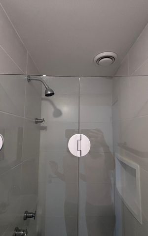 Apartamento para alugar com 55m², 2 quartos e 1 vaga Apartamento para alugar com 55m², 2 quartos e 1 vagaBanheiro