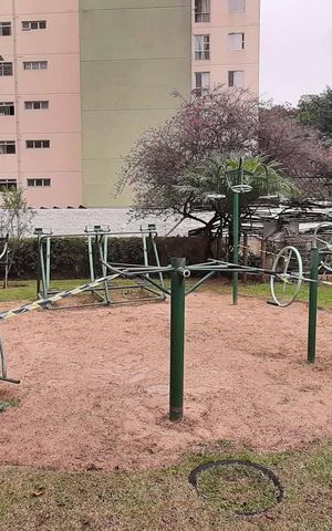 Apartamento à venda com 64m², 3 quartos e 1 vaga Apartamento à venda com 64m², 3 quartos e 1 vagaÁrea comum - Playground