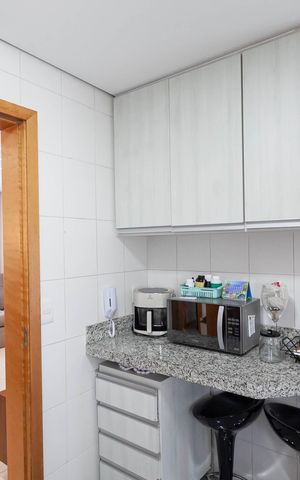 Apartamento à venda com 85m², 3 quartos e 2 vagas Apartamento à venda com 85m², 3 quartos e 2 vagasCozinha