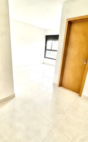 Apartamento à venda com 130m², 3 quartos e 2 vagas