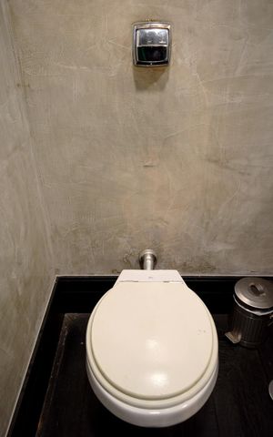 Casa à venda com 312m², 4 quartos e 3 vagasLavabo