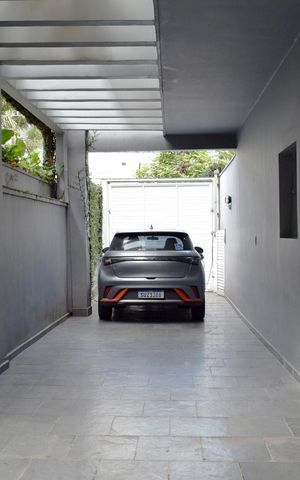 Casa à venda com 312m², 4 quartos e 3 vagasGaragem