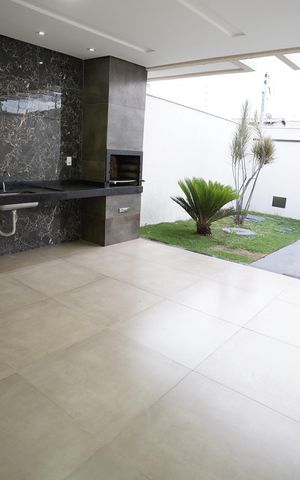 Casa à venda com 150m², 3 quartos e 3 vagas