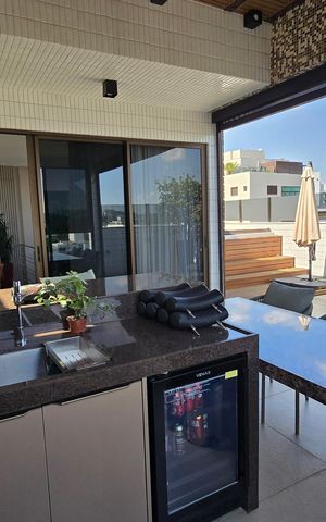 Apartamento à venda com 284m², 4 quartos e 5 vagasCozinha