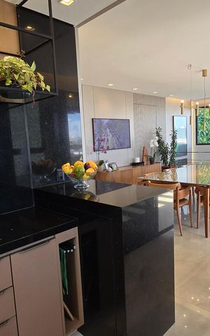 Apartamento à venda com 284m², 4 quartos e 5 vagasCozinha