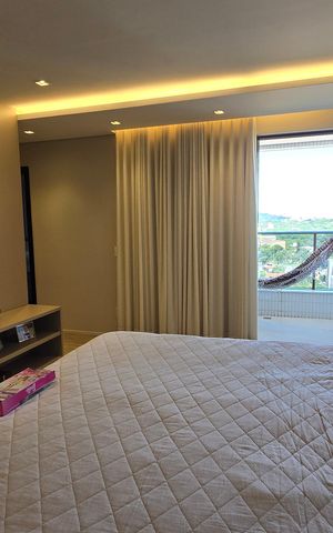Apartamento à venda com 284m², 4 quartos e 5 vagasQuarto