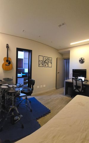 Apartamento à venda com 284m², 4 quartos e 5 vagasQuarto