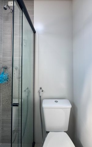 Apartamento à venda com 127m², 3 quartos e 2 vagas Apartamento à venda com 127m², 3 quartos e 2 vagasBanheiro Social