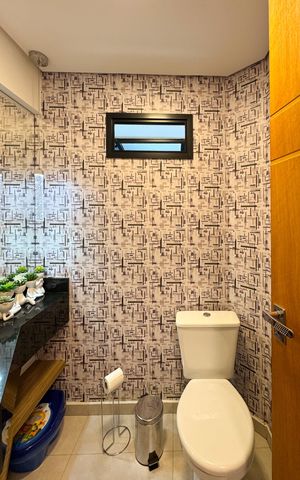 Apartamento à venda com 127m², 3 quartos e 2 vagas Apartamento à venda com 127m², 3 quartos e 2 vagasLavabo