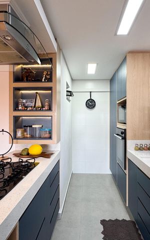 Apartamento à venda com 127m², 3 quartos e 2 vagas Apartamento à venda com 127m², 3 quartos e 2 vagasCozinha