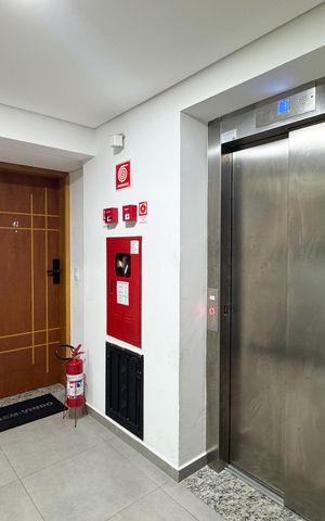 Apartamento à venda com 127m², 3 quartos e 2 vagas Apartamento à venda com 127m², 3 quartos e 2 vagasÁrea comum - Hall