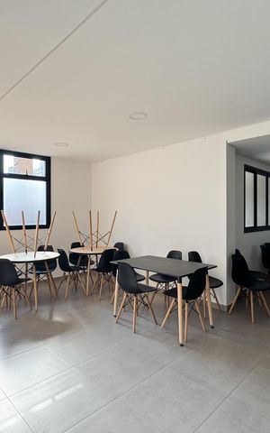 Apartamento à venda com 127m², 3 quartos e 2 vagas Apartamento à venda com 127m², 3 quartos e 2 vagasÁrea comum - Salão de festas