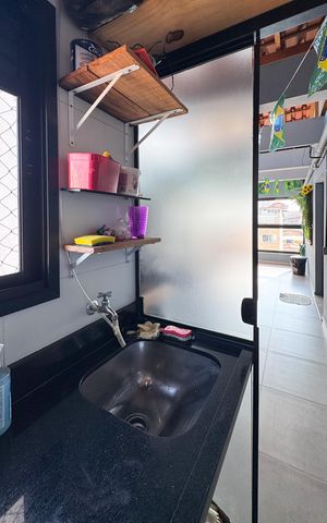 Apartamento à venda com 127m², 3 quartos e 2 vagas Apartamento à venda com 127m², 3 quartos e 2 vagasÁrea de Serviço