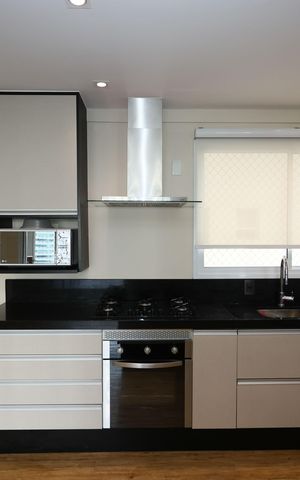 Apartamento à venda com 128m², 3 quartos e 2 vagas Apartamento à venda com 128m², 3 quartos e 2 vagascozinha