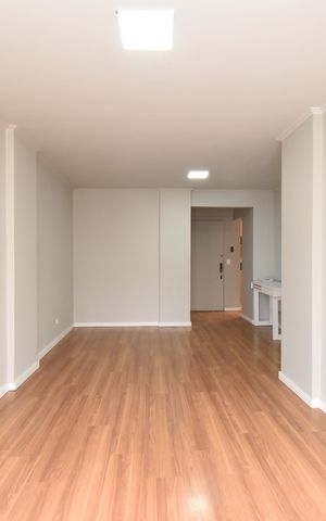 Apartamento para alugar com 71m², 2 quartos e 1 vagaSala