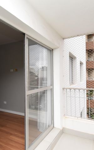 Apartamento para alugar com 71m², 2 quartos e 1 vagaSacada
