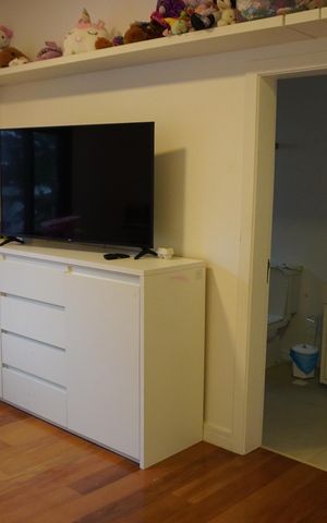 Casa de condomínio à venda com 407m², 4 quartos e 6 vagasSuíte 1