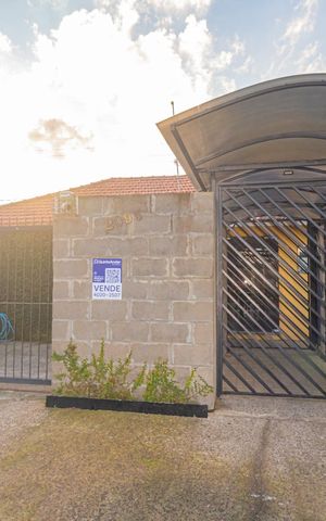 Casa de condomínio à venda com 45m², 2 quartos e 1 vaga Casa de condomínio à venda com 45m², 2 quartos e 1 vagaFachada do Condomínio/Placa