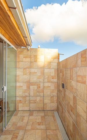 Casa de condomínio à venda com 45m², 2 quartos e 1 vaga Casa de condomínio à venda com 45m², 2 quartos e 1 vagaVaranda gourmet