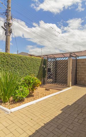 Casa de condomínio à venda com 45m², 2 quartos e 1 vaga Casa de condomínio à venda com 45m², 2 quartos e 1 vagaEntrada