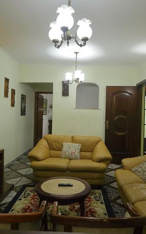 Casa à venda com 228m², 3 quartos e 2 vagasSala
