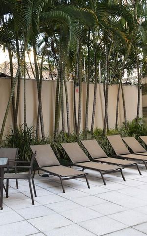 Apartamento à venda com 181m², 3 quartos e 3 vagasPiscina