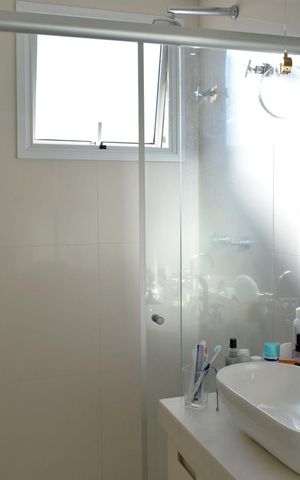 Apartamento à venda com 181m², 3 quartos e 3 vagasBanheiro da Suíte 1