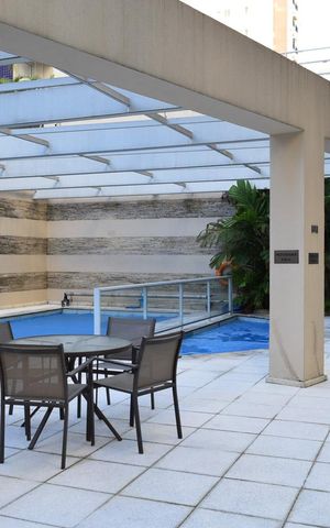 Apartamento à venda com 181m², 3 quartos e 3 vagasPiscina