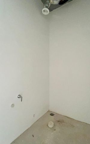 Apartamento à venda com 84m², 1 quarto e 1 vaga Apartamento à venda com 84m², 1 quarto e 1 vagaLavabo