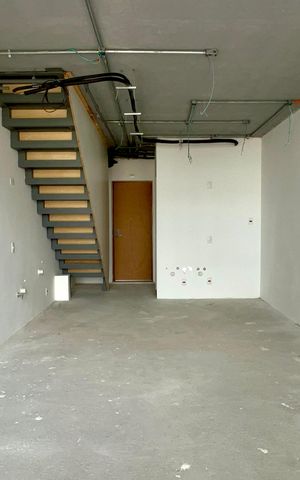 Apartamento à venda com 84m², 1 quarto e 1 vaga Apartamento à venda com 84m², 1 quarto e 1 vagaSala