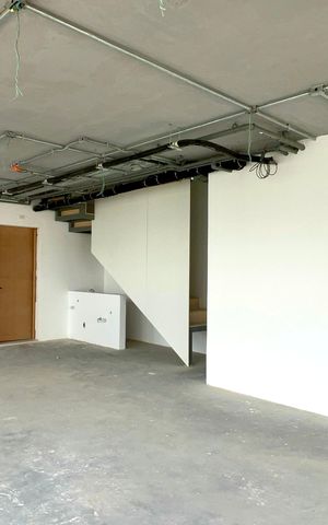 Apartamento à venda com 136m², 2 quartos e 2 vagas Apartamento à venda com 136m², 2 quartos e 2 vagasSala