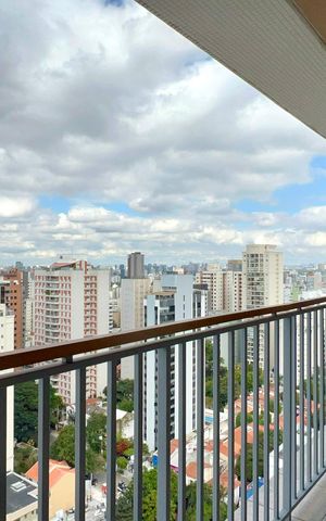 Apartamento à venda com 136m², 2 quartos e 2 vagas Apartamento à venda com 136m², 2 quartos e 2 vagasVaranda
