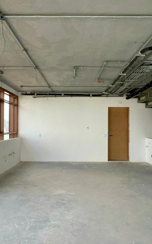Apartamento à venda com 136m², 2 quartos e 2 vagas Apartamento à venda com 136m², 2 quartos e 2 vagasSala