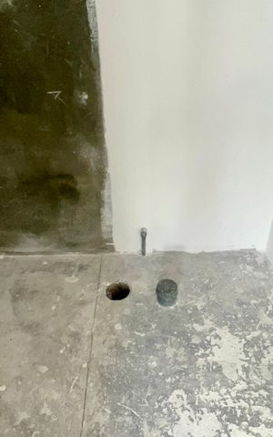 Apartamento à venda com 136m², 2 quartos e 2 vagas Apartamento à venda com 136m², 2 quartos e 2 vagasBanheiro da Suíte 2