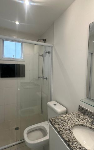 Apartamento para alugar com 62m², 2 quartos e 1 vaga Apartamento para alugar com 62m², 2 quartos e 1 vagaBanheiro da Suíte