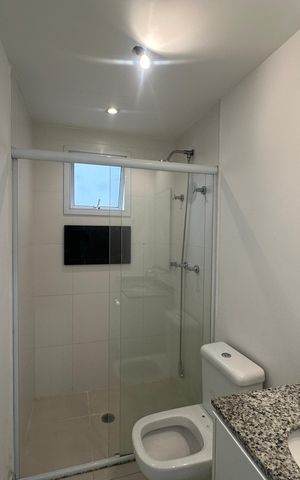 Apartamento para alugar com 62m², 2 quartos e 1 vaga Apartamento para alugar com 62m², 2 quartos e 1 vagaBanheiro da Suíte