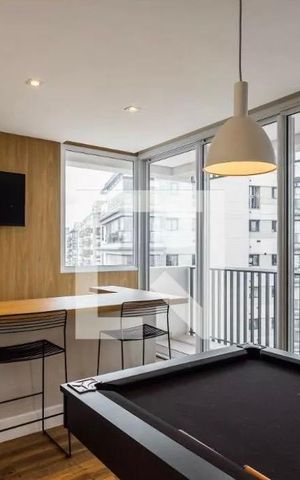 Apartamento para alugar com 104m², 1 quarto e 1 vaga