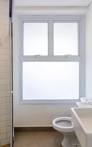 Apartamento para alugar com 101m², 2 quartos e 1 vaga Apartamento para alugar com 101m², 2 quartos e 1 vagaBanheiro da Suíte 1