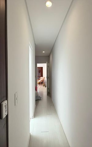 Casa de condomínio à venda com 120m², 1 quarto e 1 vaga Casa de condomínio à venda com 120m², 1 quarto e 1 vagaCorredor quarto